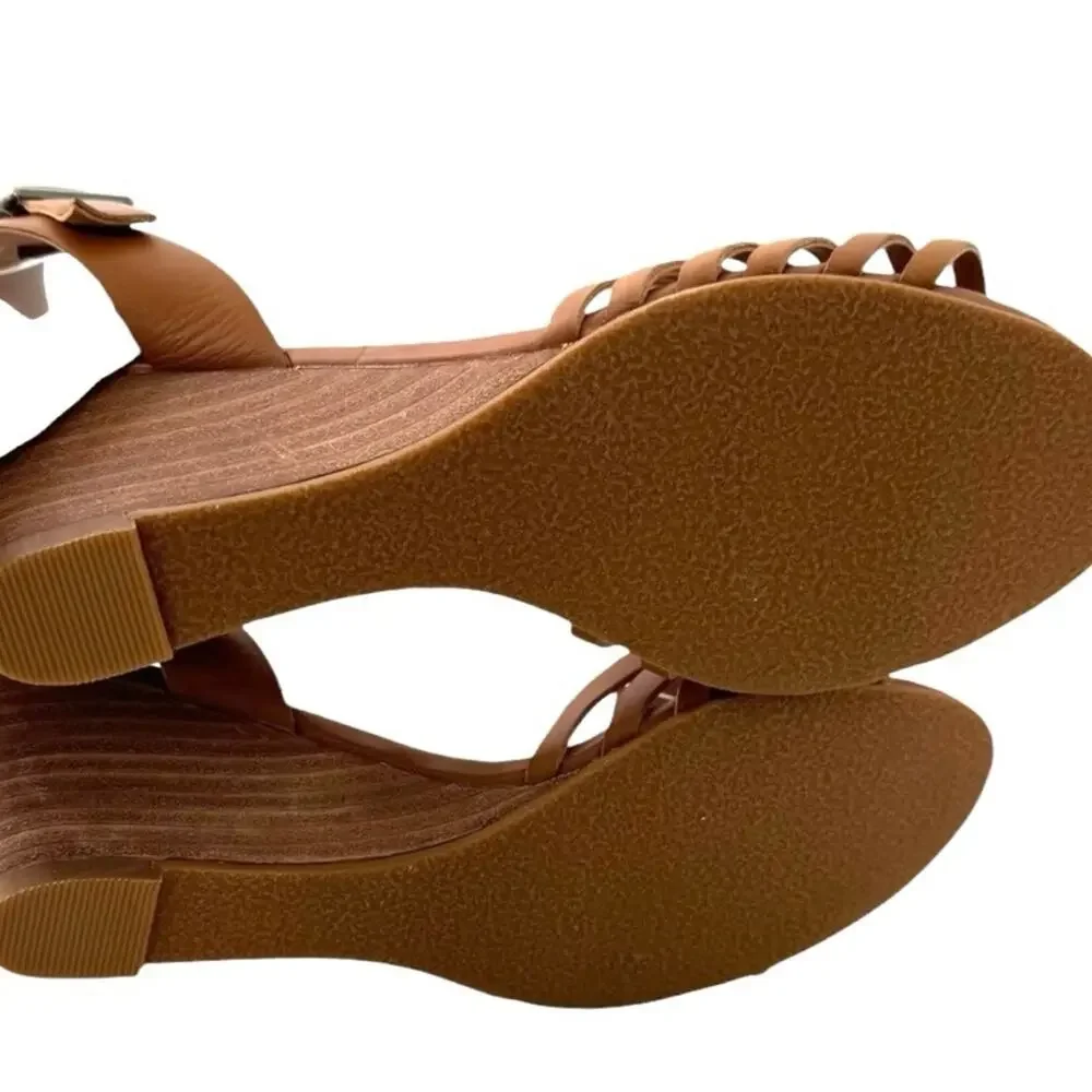 Susina Terra-Lea Cognac Leather Wedge Sandal Size 6.5